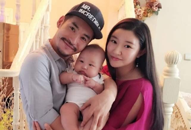 文松妻子照片,美貌与气质并存