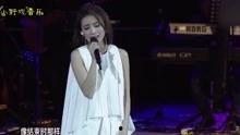 戴佩妮唱歌搞笑,搞笑演绎，笑翻全场