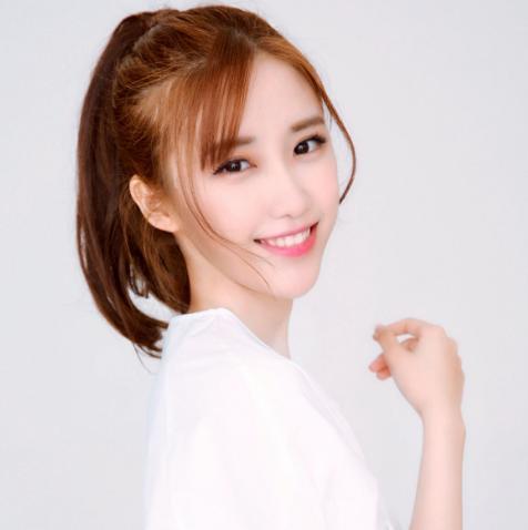 陈娇个人资料资料,才华横溢的年轻艺术家，绽放独特光彩